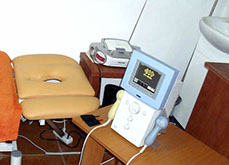 Imege of the Physiotherapy Examination and Treatments Room inside the Dr. Vaetisi Medical Center